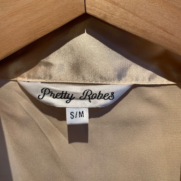 Silk Lace Robe - Picture 3 of 5